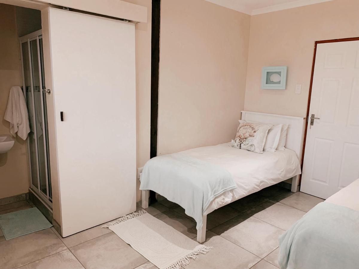 Апартаменты Oyster Kaya At Ойстер-Бэй Экстерьер фото